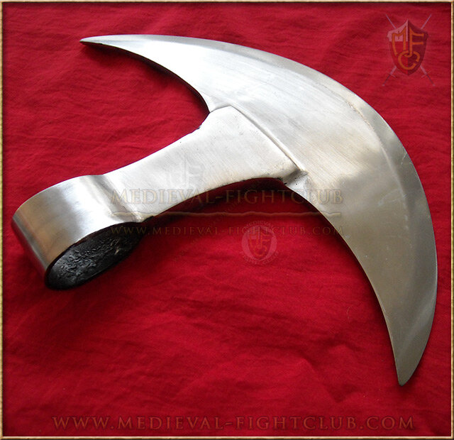 Long-blade crescent Axehead
