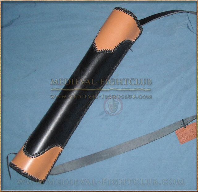 Crescent shape quiver