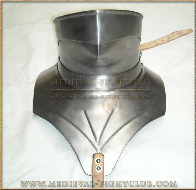 Fluted Gothic Bevor